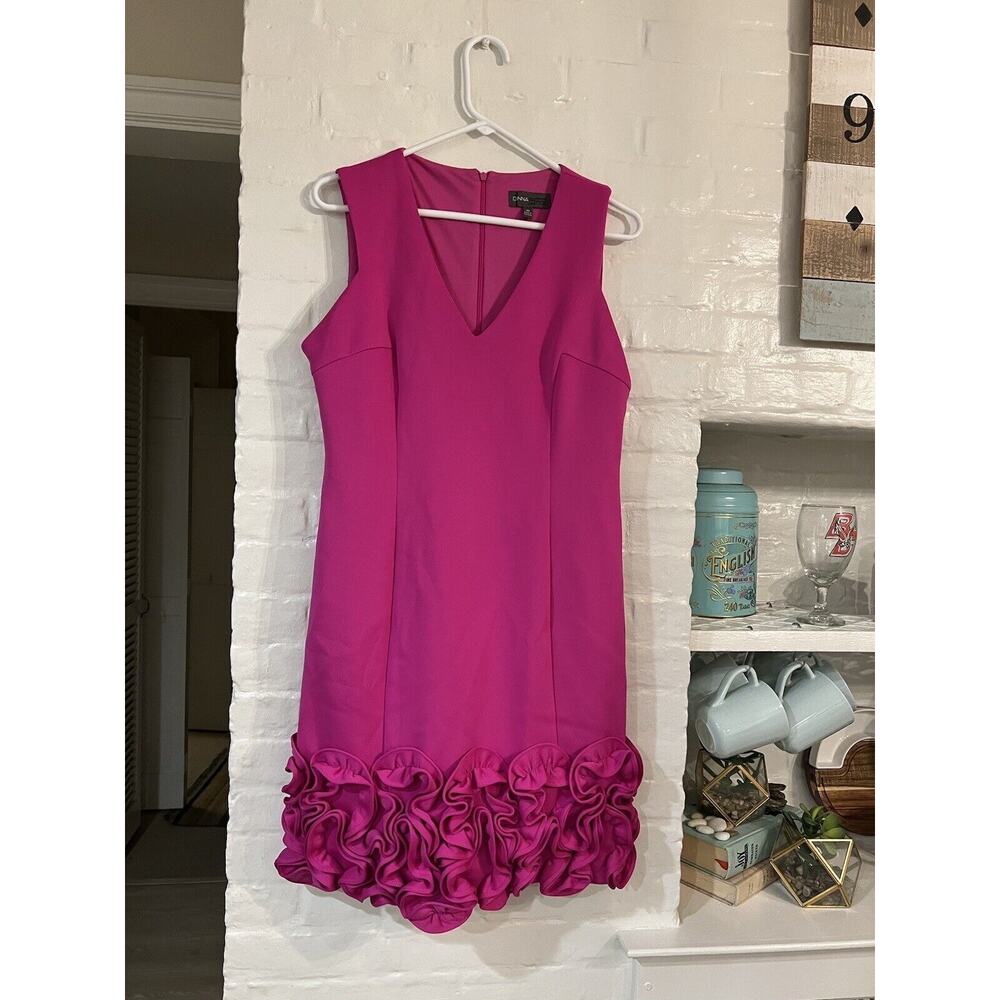 NWOT Donna Ricco Women's RUFFLE HEMMED Sheath Dress Magenta Size 10